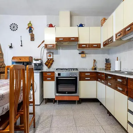 La Caseta Dels Iaios